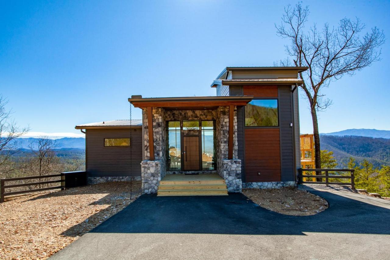 3 Pines Lodges Luxury Mountain View Hot Tub Севьервилл Экстерьер фото